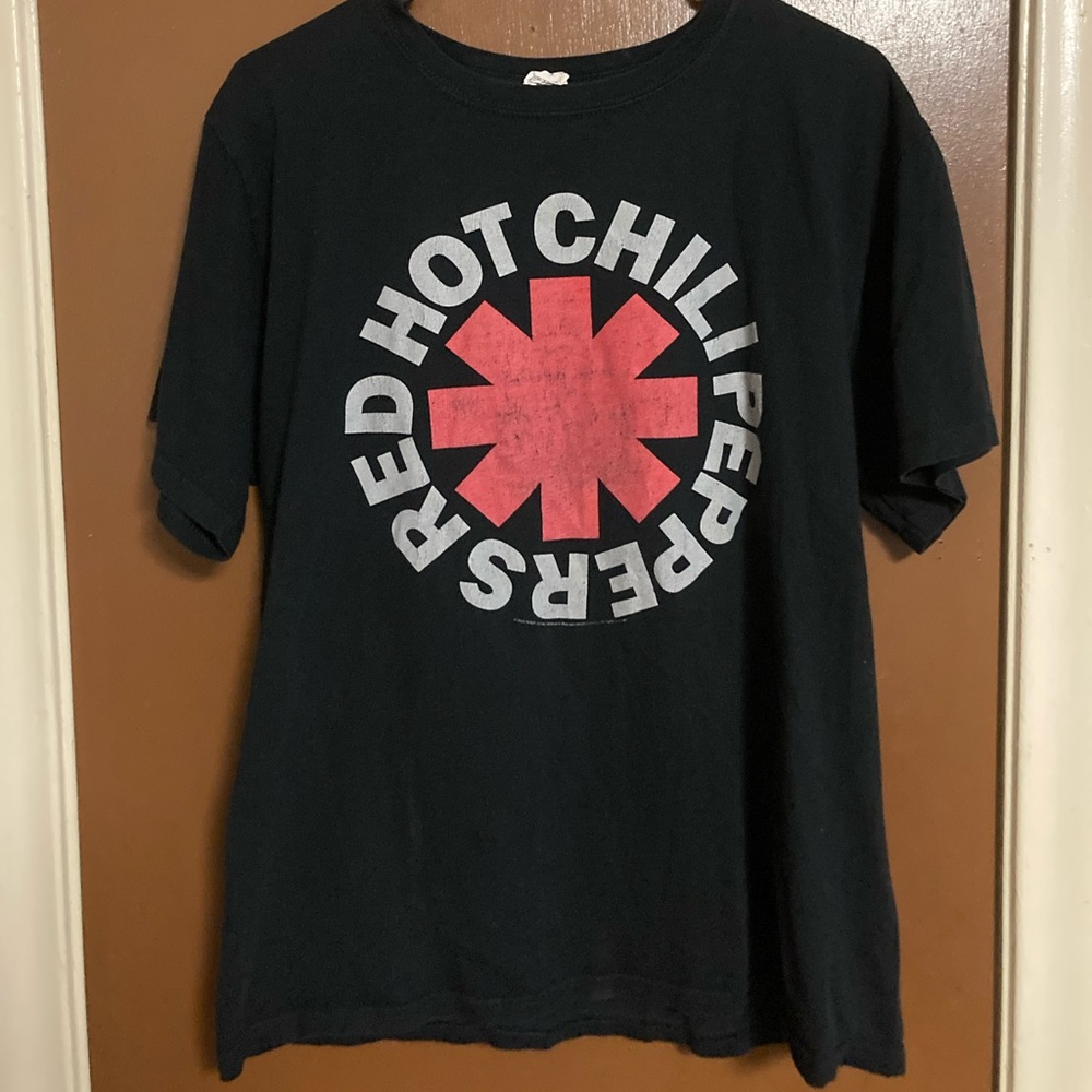 2006 Red Hot Chili Peppers Logo Shirt.